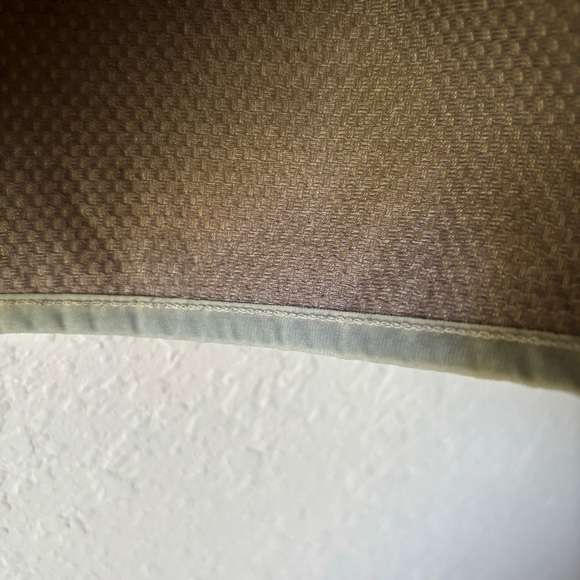 Patagonia | Women's Synchilla Fleece Full Zip Vest Size Medium Cream - Picture 3 of 5